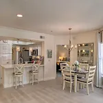 Scottsdale Condo With Pool Access Near Hiking And Golf